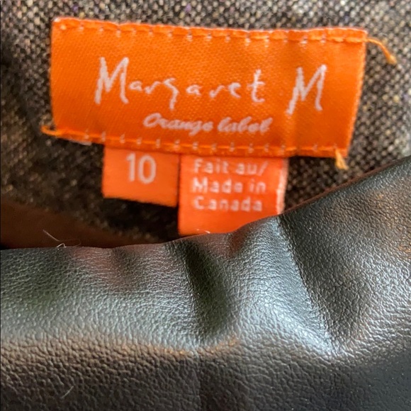 3/$20 Margaret M A line midi skirt - Picture 3 of 4